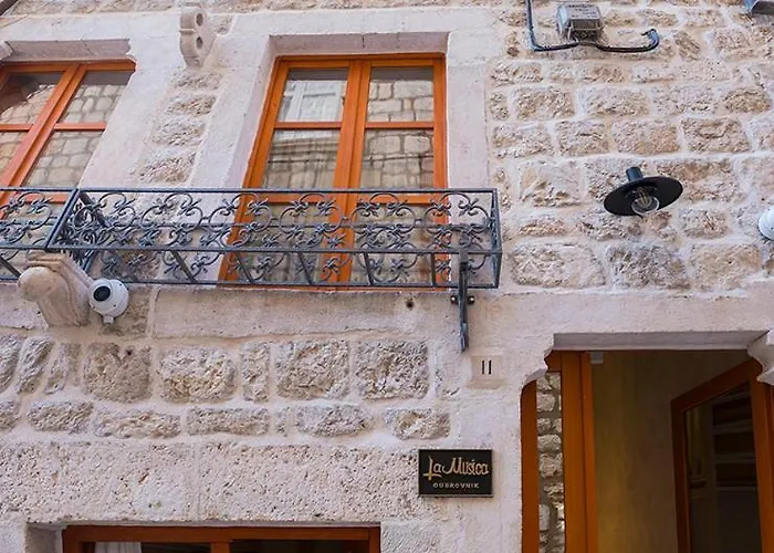 Auroom Superior & Terrace- Old Town Daire