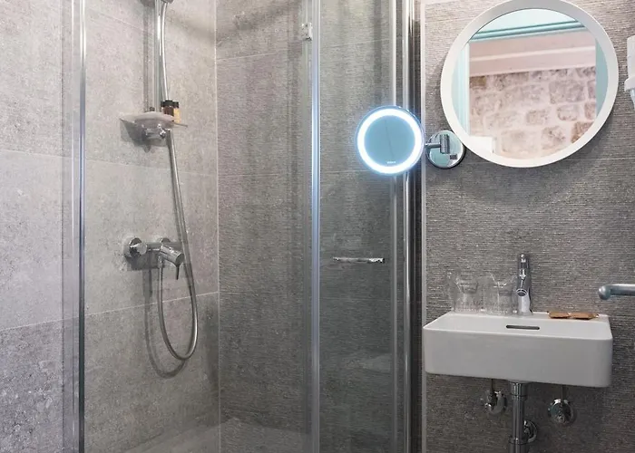 Auroom Superior & Terrace- Old Town *