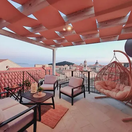 Auroom Superior & Terrace- Old Town Apartament Dubrownik